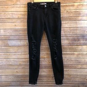 Zara Trafaluc Denimwear Black Distressed Skinny Jeans Size 8